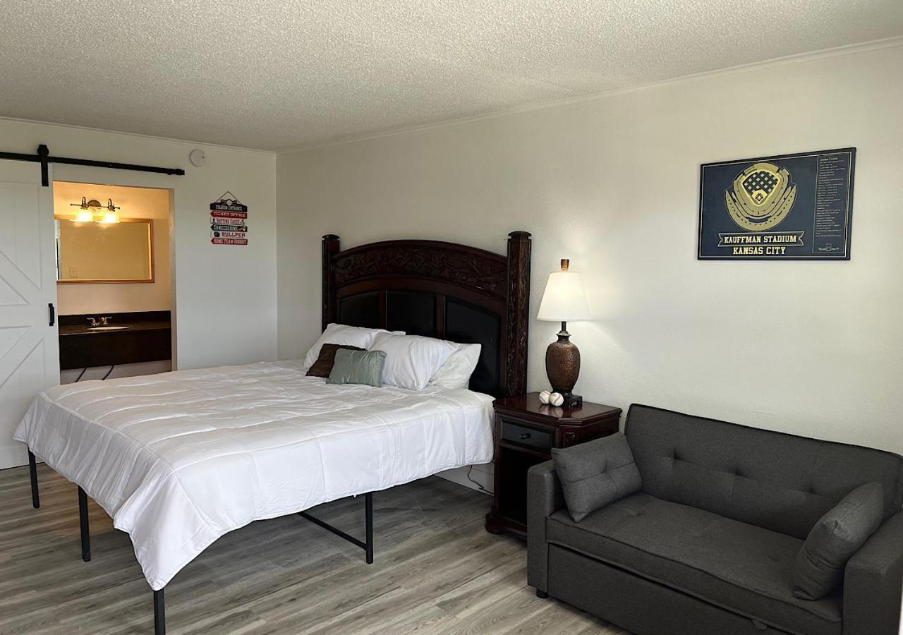 Ballparks Inn แบรนสัน ภายนอก รูปภาพ
