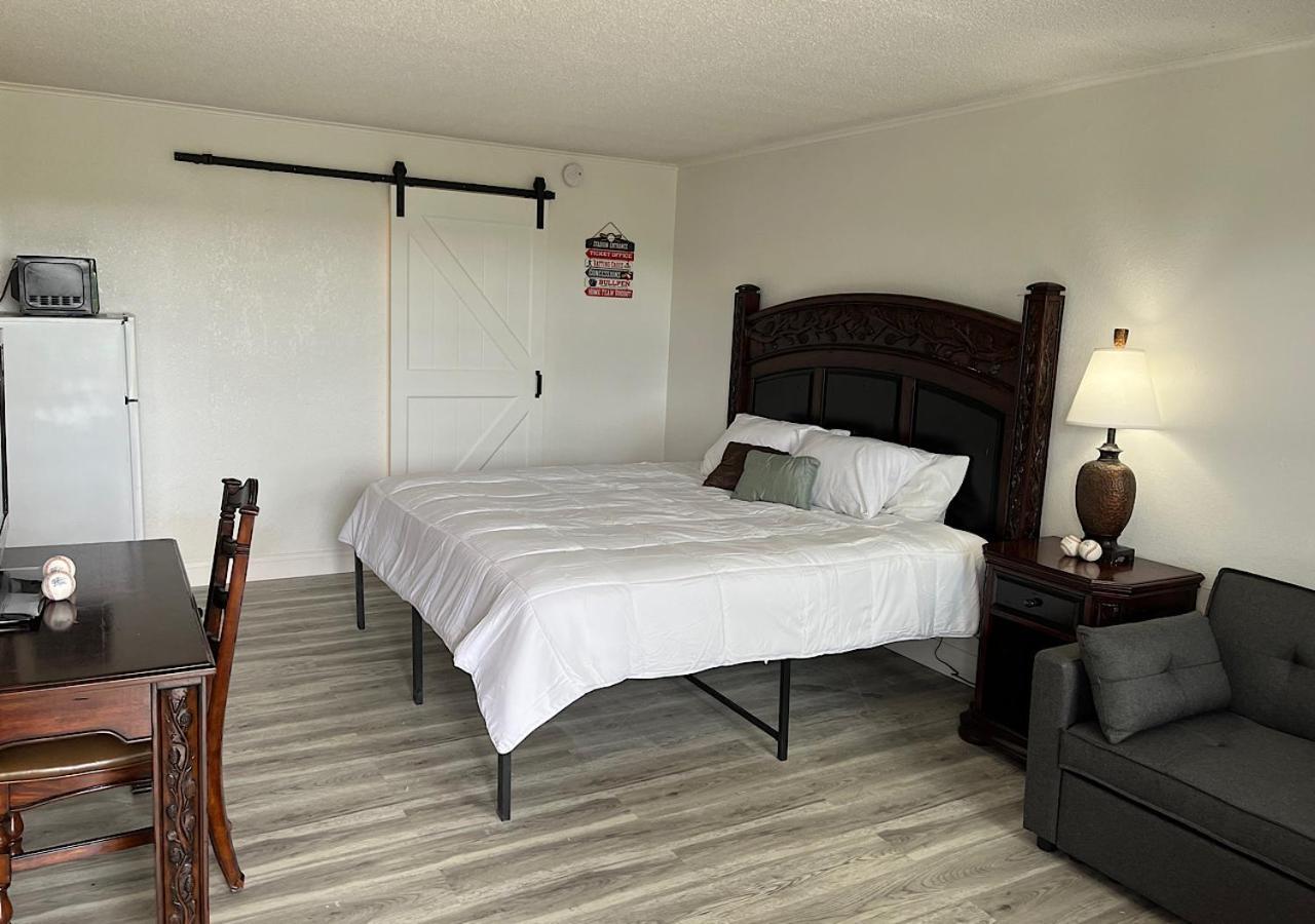 Ballparks Inn แบรนสัน ภายนอก รูปภาพ